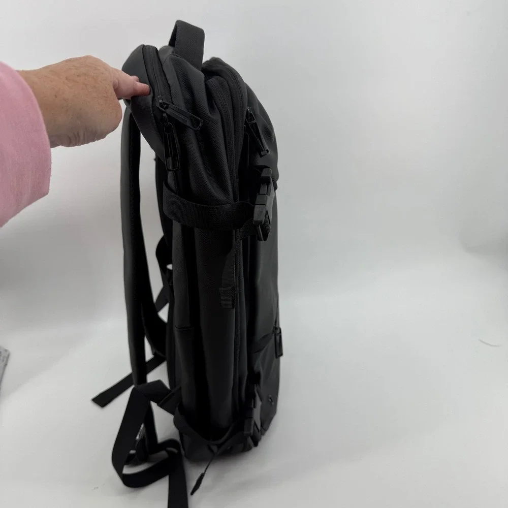 Vacuum Seal Backpack Travel Expandable TSA Lock Compression System with Pump NEW - Picture 2 of 16